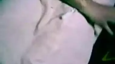 horny jayanthy aunty fucking with nxt door guy leaked mms