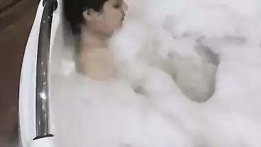 High class couple honeymoon sex photos and viral videos