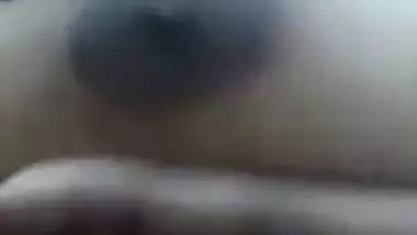 Tanker girlfriend boob show on video call viral MMS