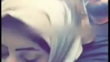 Horny young Pakistani babe in hijab giving blowjob to brother