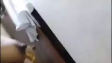 Young Anni rides on her Devara’s dick in Tamil sex MMS