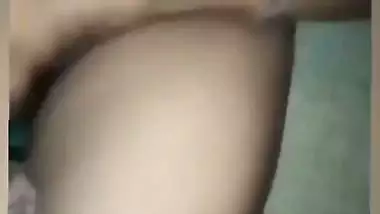 Man presses desi lady’s tight boobs in Bangla sex video