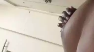 Mallu hot IT girl topless video call chat with lover