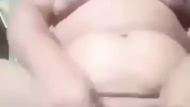 Busty Boudi’s Bangla chuda cudi with 2 brinjals